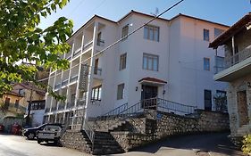 Parnon Hotel